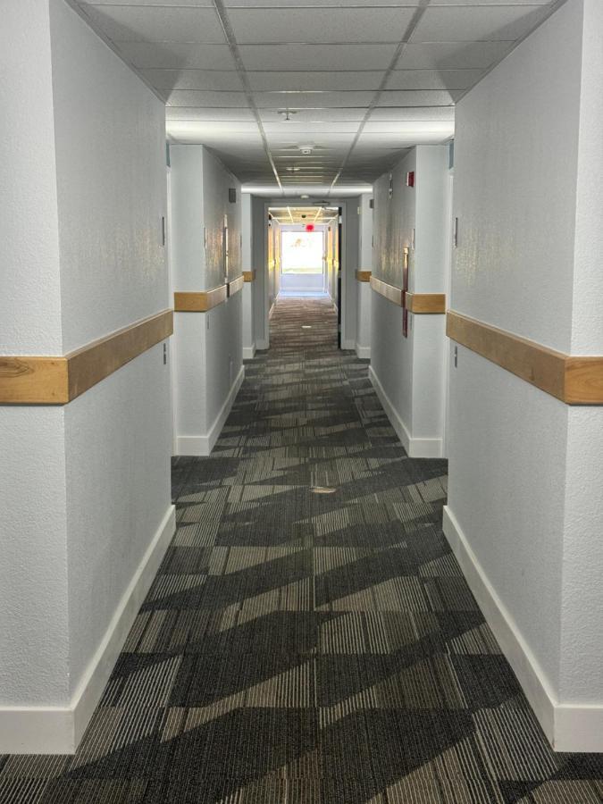 Studio 6 Suites East Syracuse Airport Exteriör bild