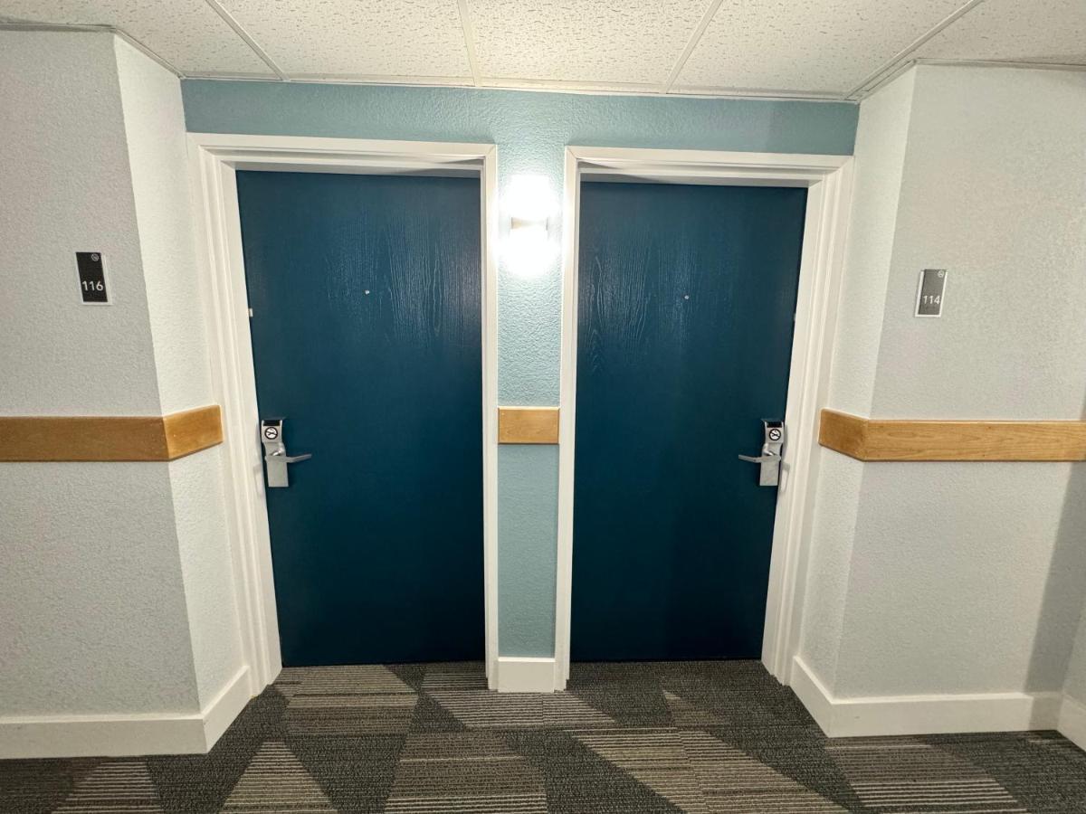 Studio 6 Suites East Syracuse Airport Exteriör bild