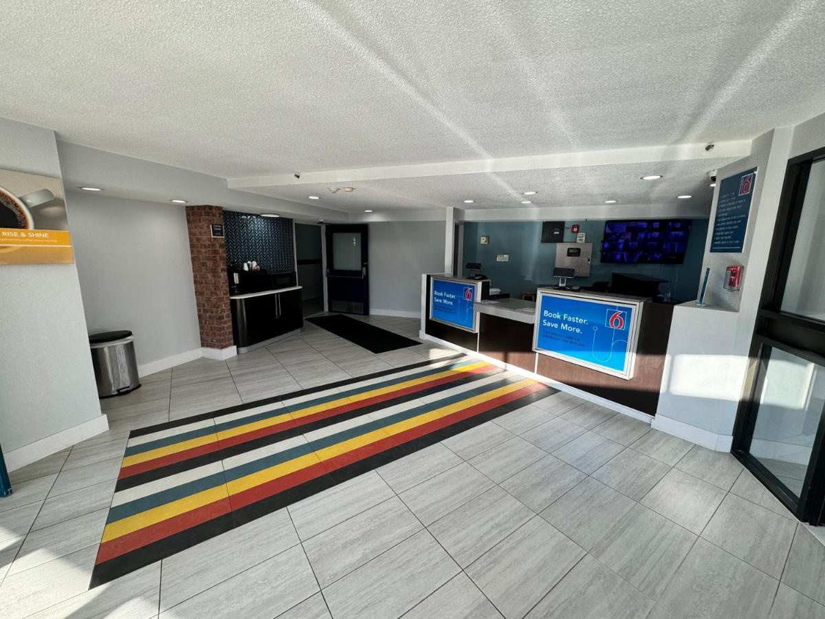 Studio 6 Suites East Syracuse Airport Exteriör bild