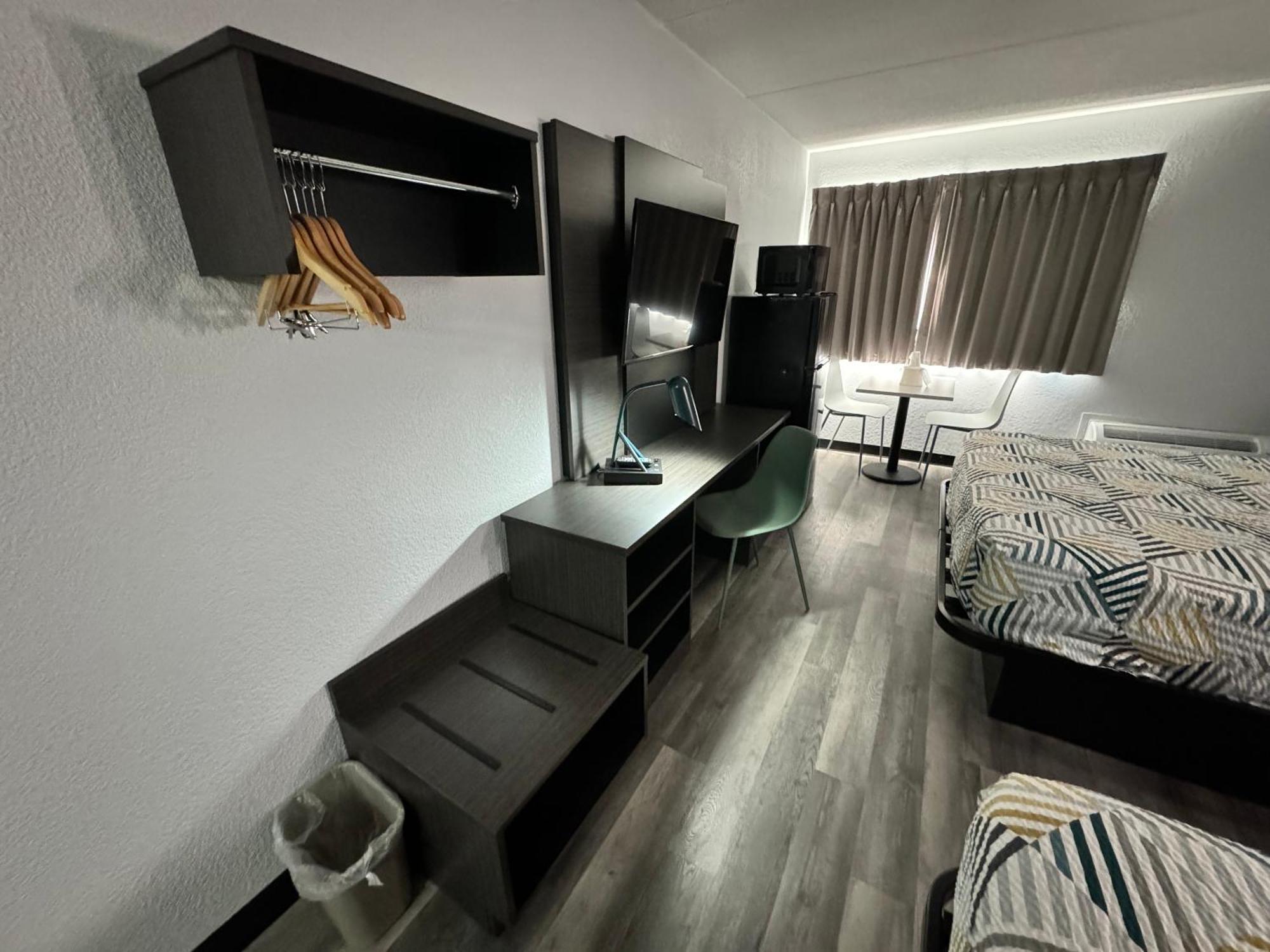 Studio 6 Suites East Syracuse Airport Exteriör bild